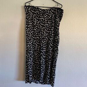 wild fable Black & White Skirt